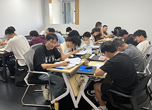 学到牛牛IT培训机构教室2环境